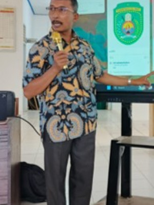 Yohanis,M.Pd